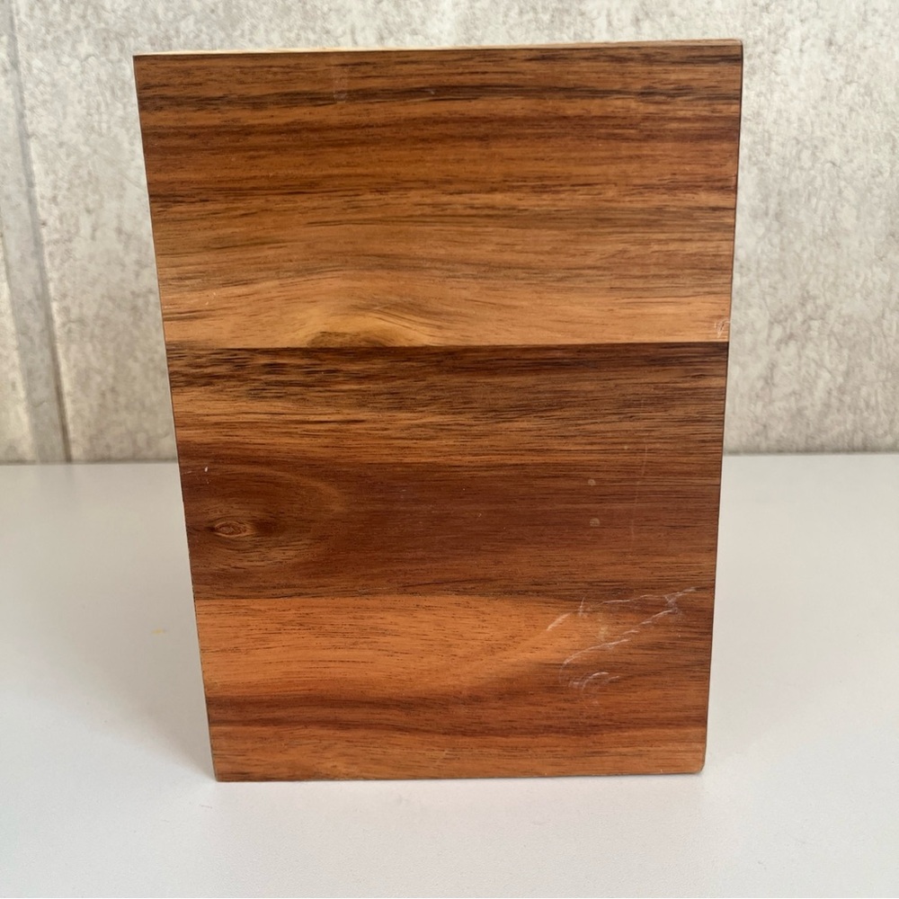doTERRA Natural Wood Holder Organizer - Picture 4 of 9